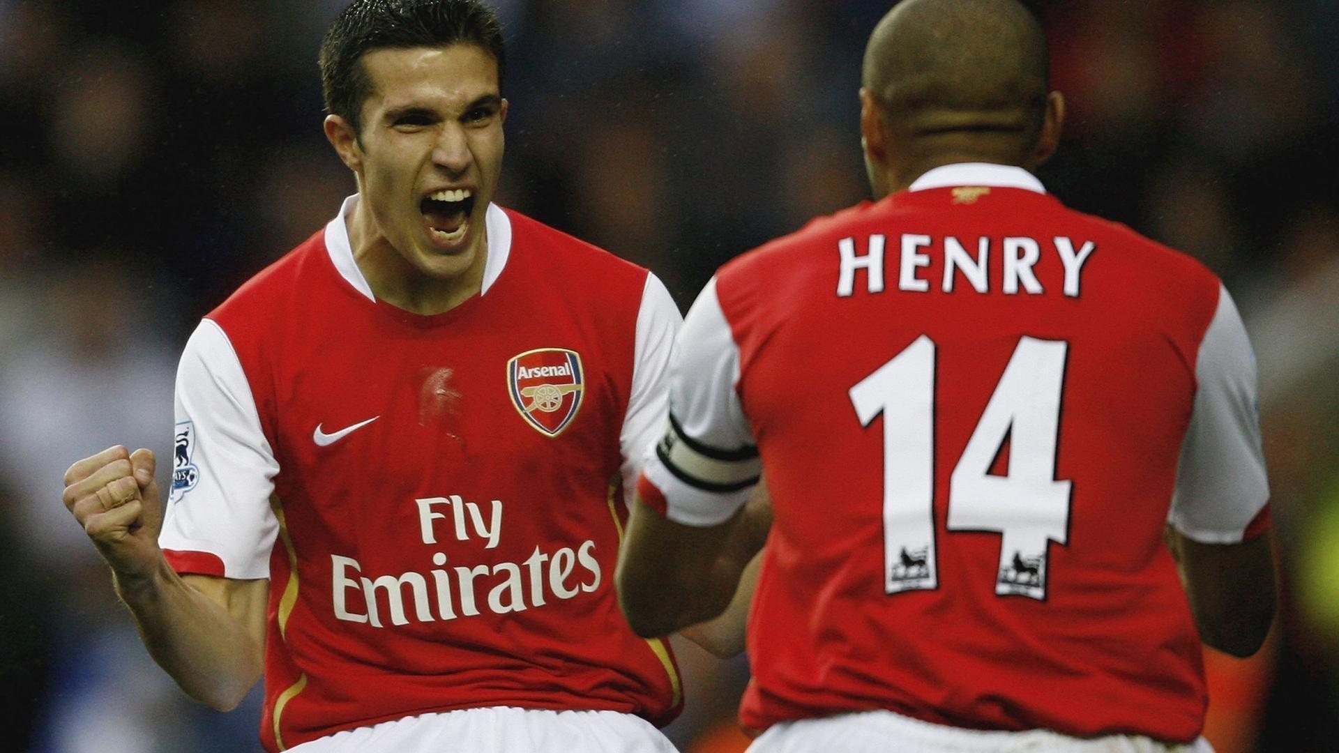 孔帕尼执教瓶颈显现，强强对话战术困局成拜仁最大难题